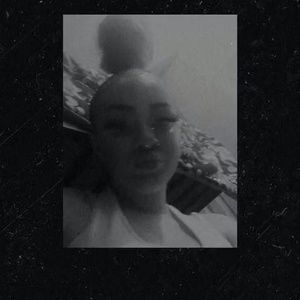 Meet your Posher, Layla